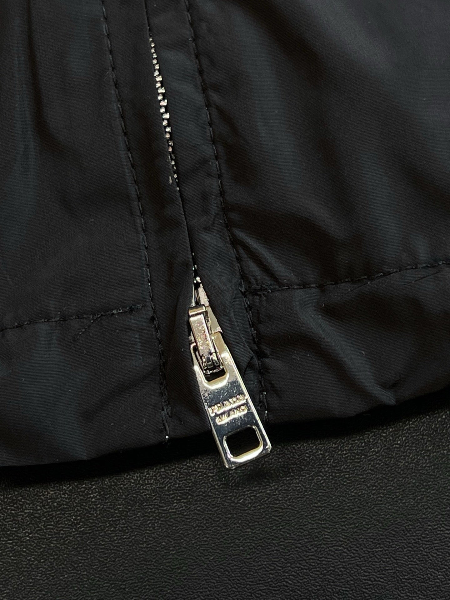 V Factory / Prada Short-sleeved T-shirt
