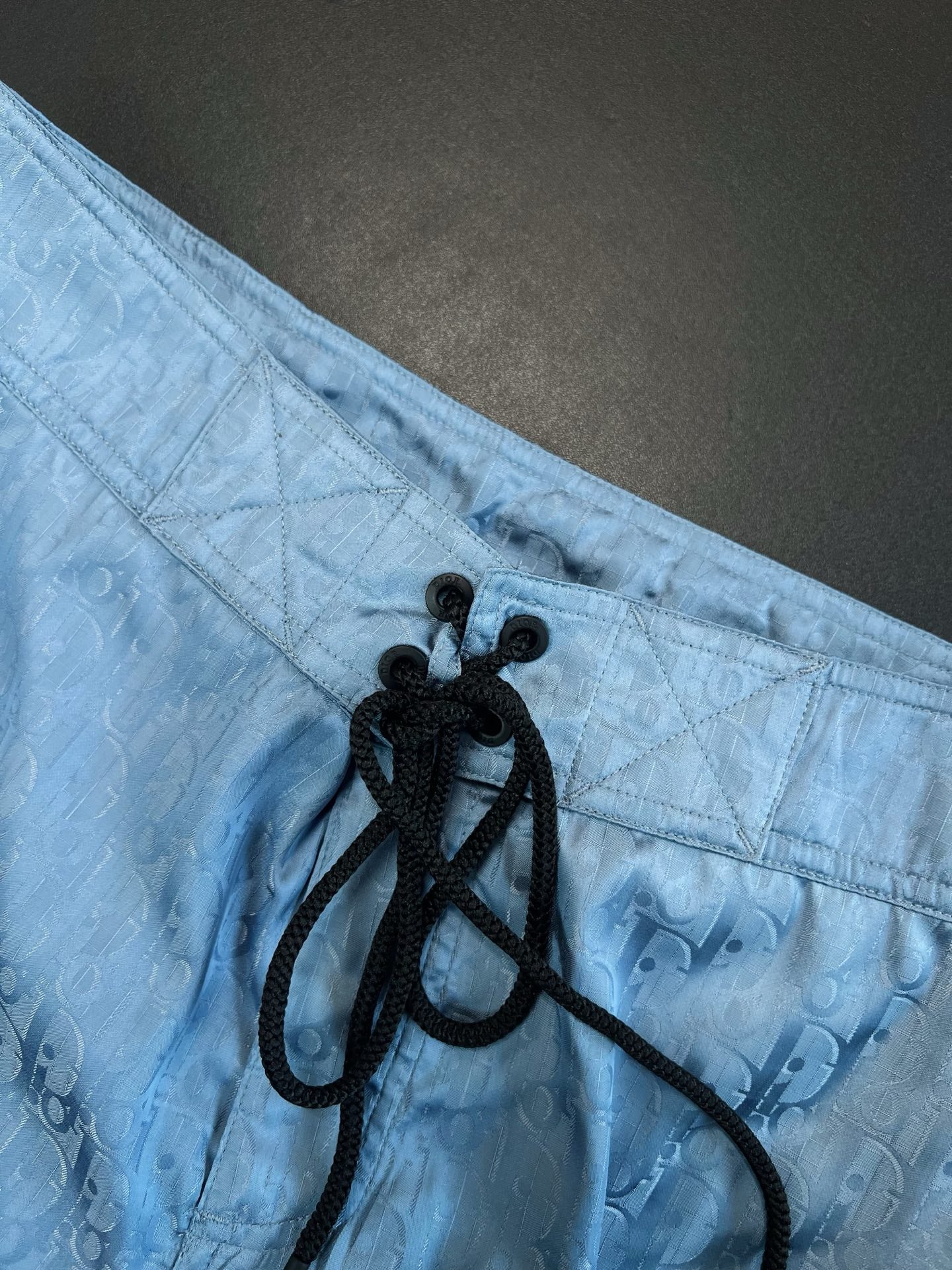 V factory / Dior shorts