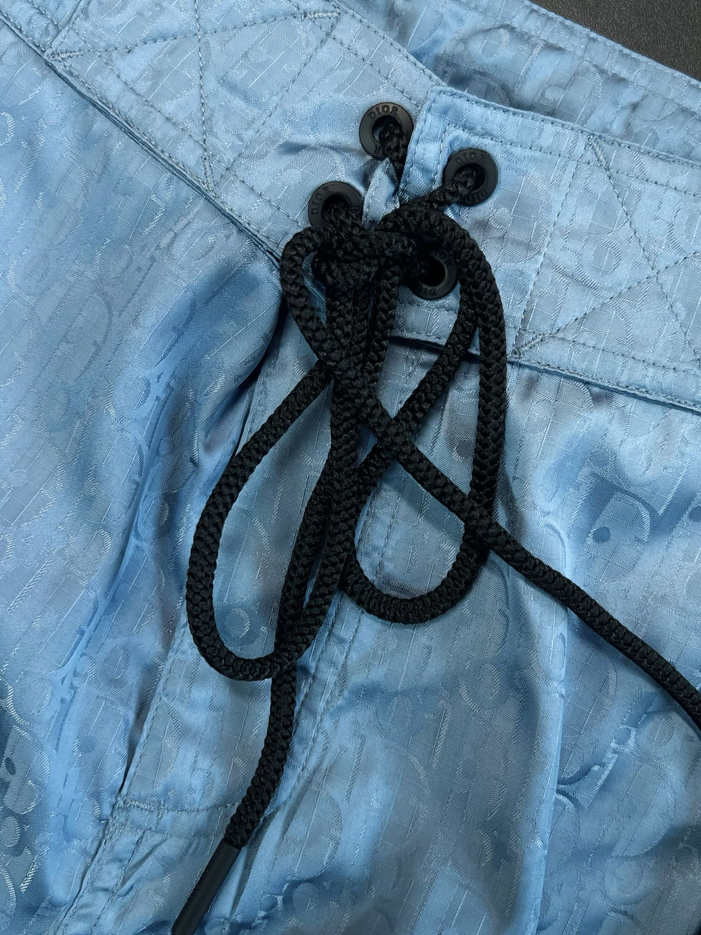 V factory / Dior shorts