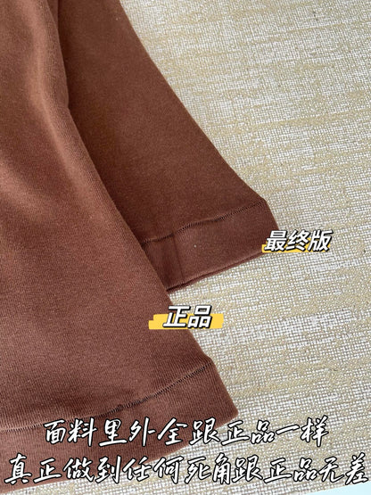 티모 / 미우미우 삼각 로고 컬러 대비 조끼