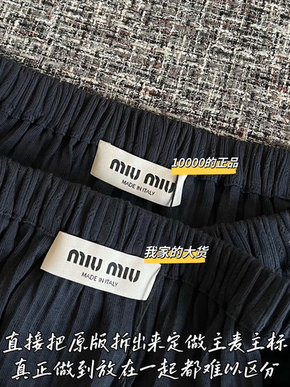 티모 / 미우미우 26SS 신상 미니스커트