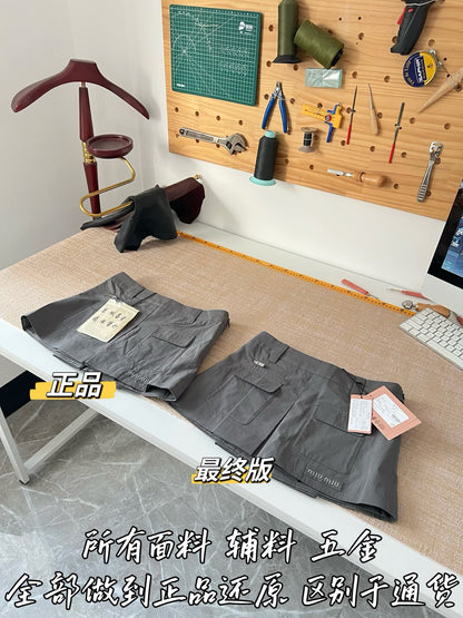 티모 / 미우미우 26SS 신상 미니스커트