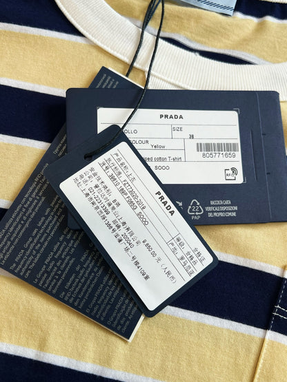 V공장 / 프라다 반팔