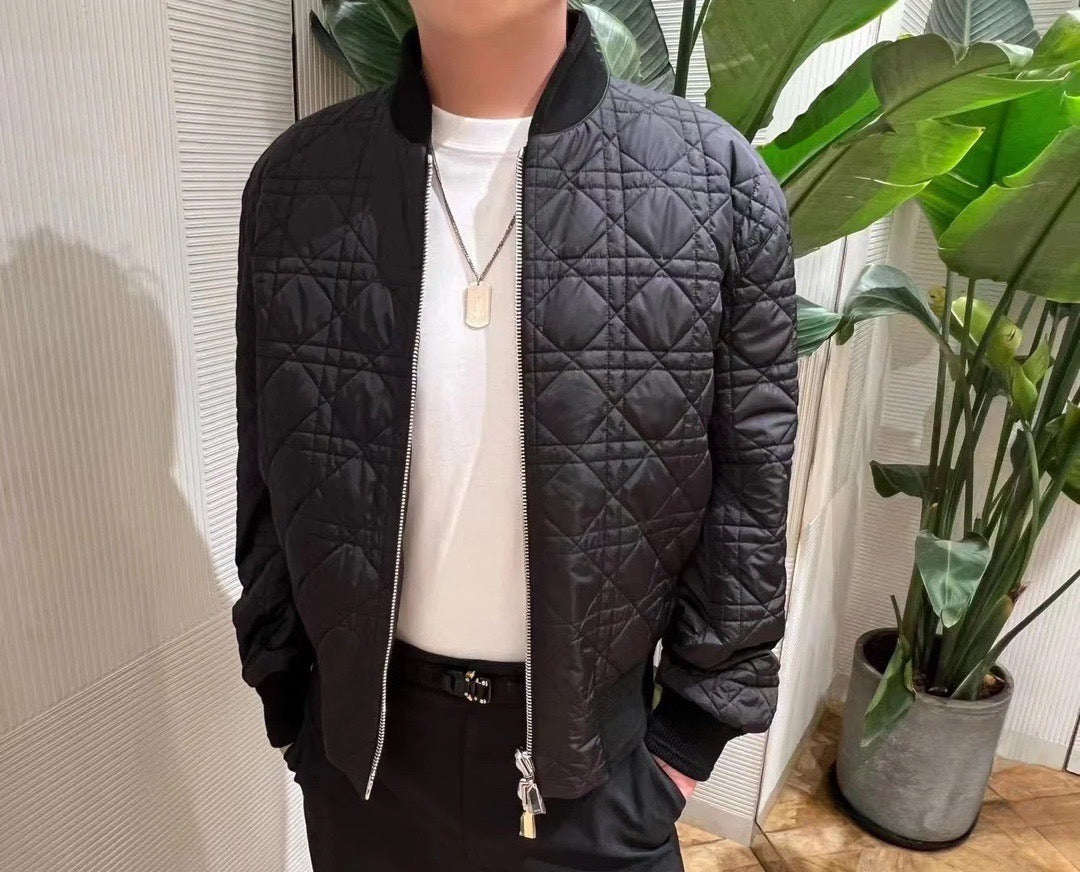 V공장 / 디올 퀼팅 양면 아우터