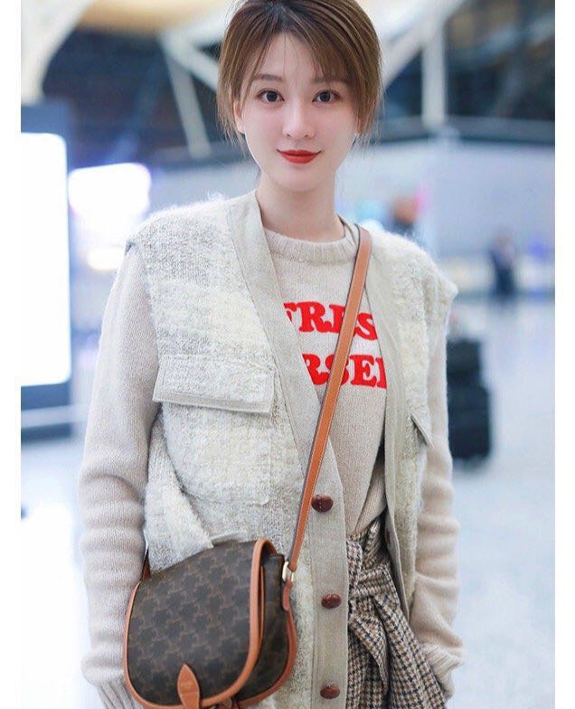 백경공장 / 셀린느 새들백