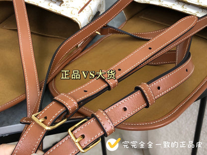 백경공장 / 셀린느 새들백