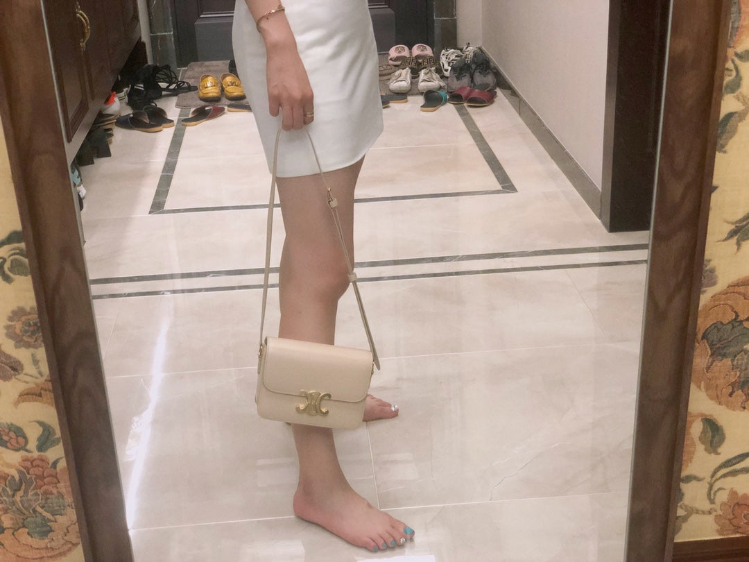 백경공장 / 셀린느 트라이엄프 블랙 골드 박스 스몰