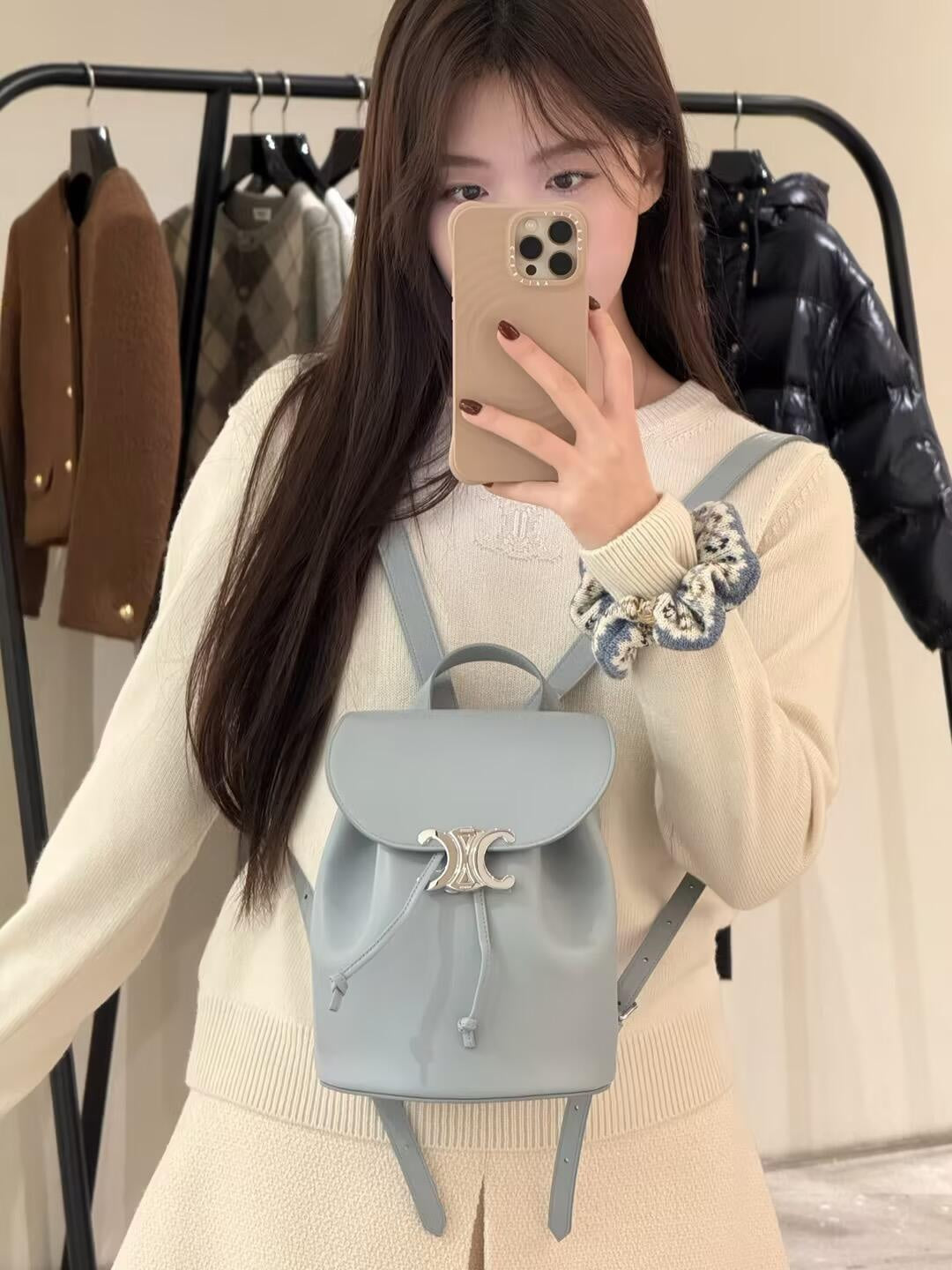 백경공장 / 셀린느 프린트 소가죽 백팩