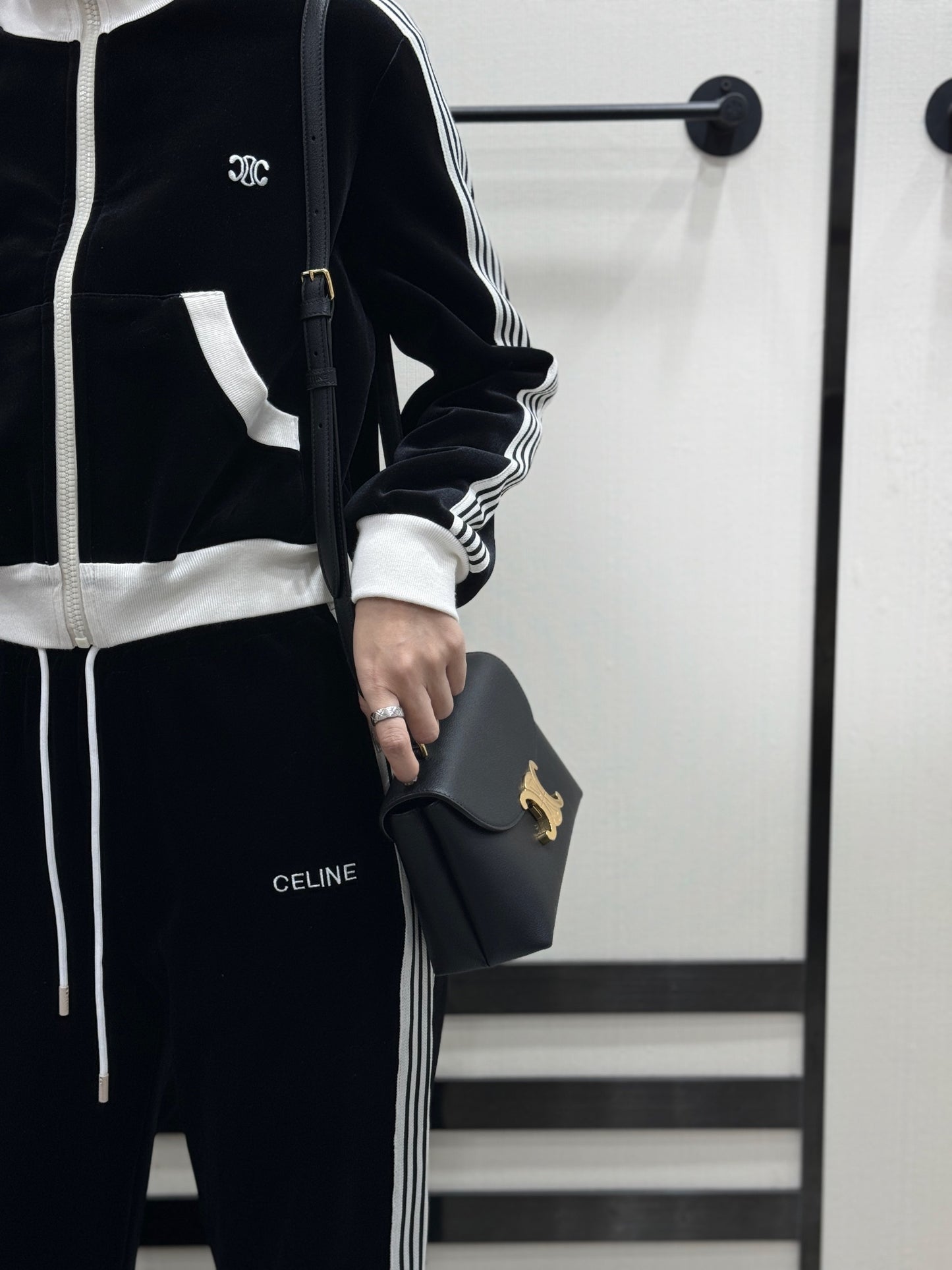백경공장 / 셀린느 글로시 소가죽 핸드백