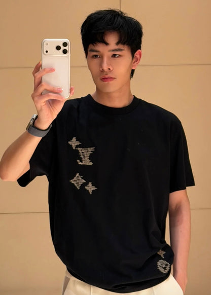 TJ셀러 / 루이비통 시그니처 로고 자수 반팔 티셔츠
