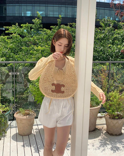 백경공장 / 셀린느 식물 소재 소가죽 호보 백