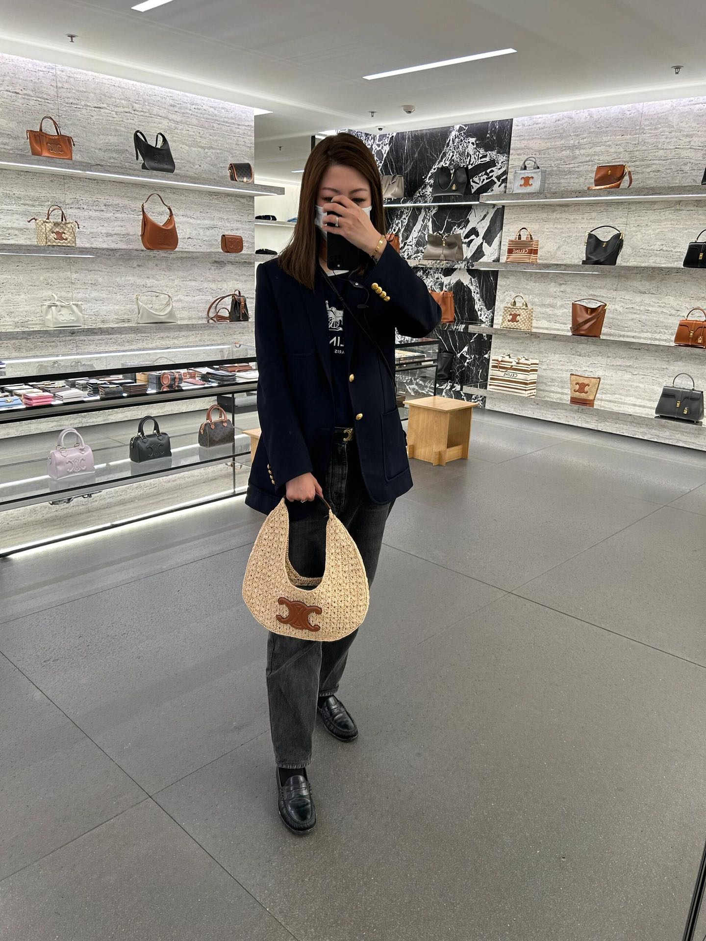 백경공장 / 셀린느 식물 소재 소가죽 호보 백