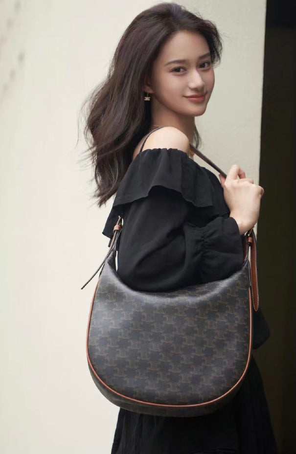백경공장 / 셀린느 프린트 소가죽 핸드백