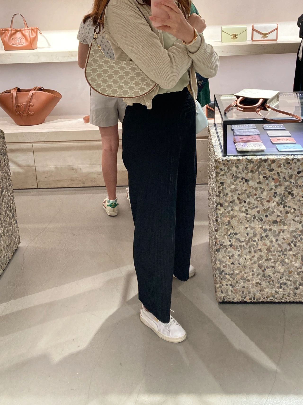 백경공장 / 셀린느 언더암백