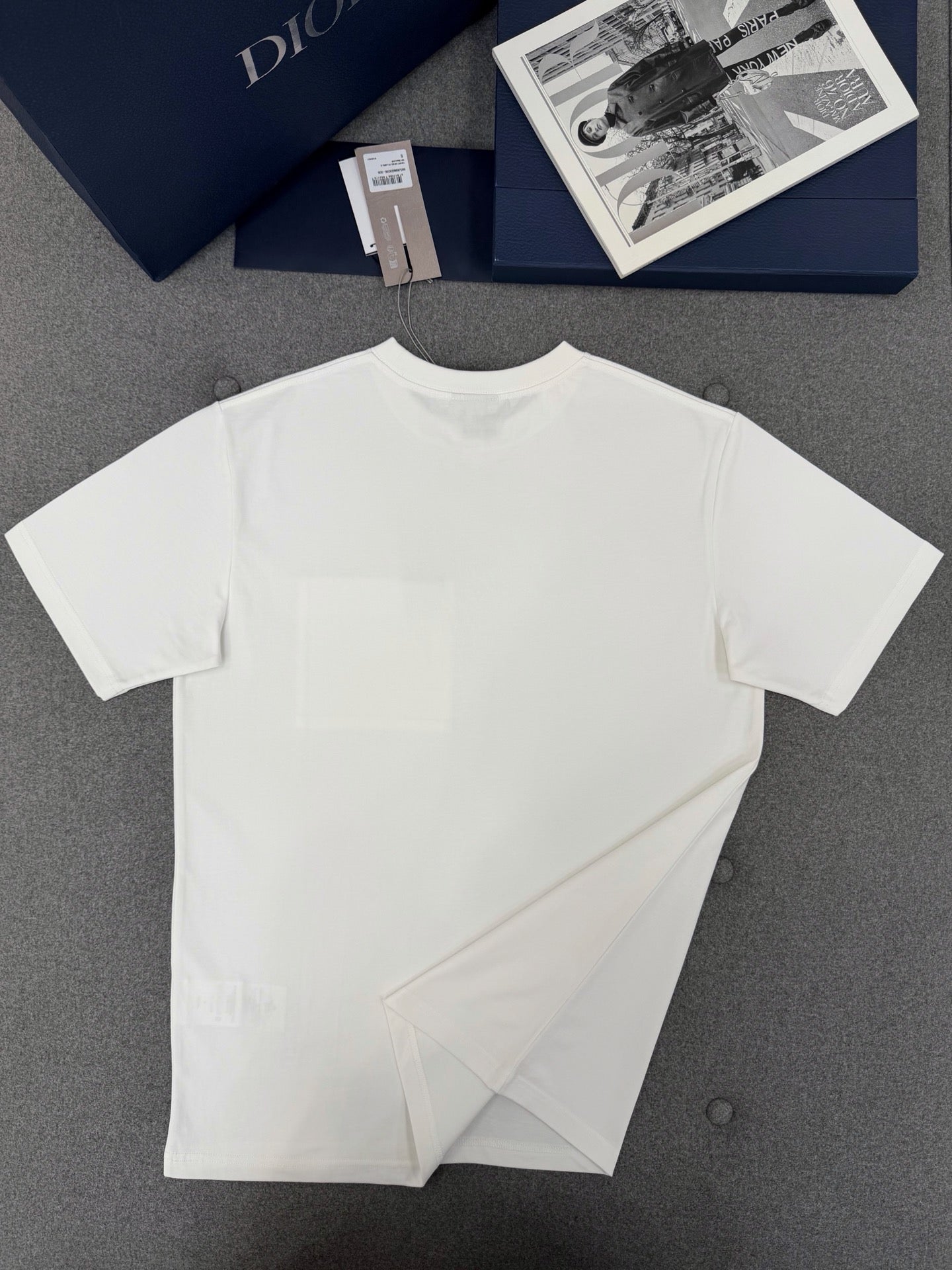TJ셀러 / 디올 루즈핏 반팔 티셔츠