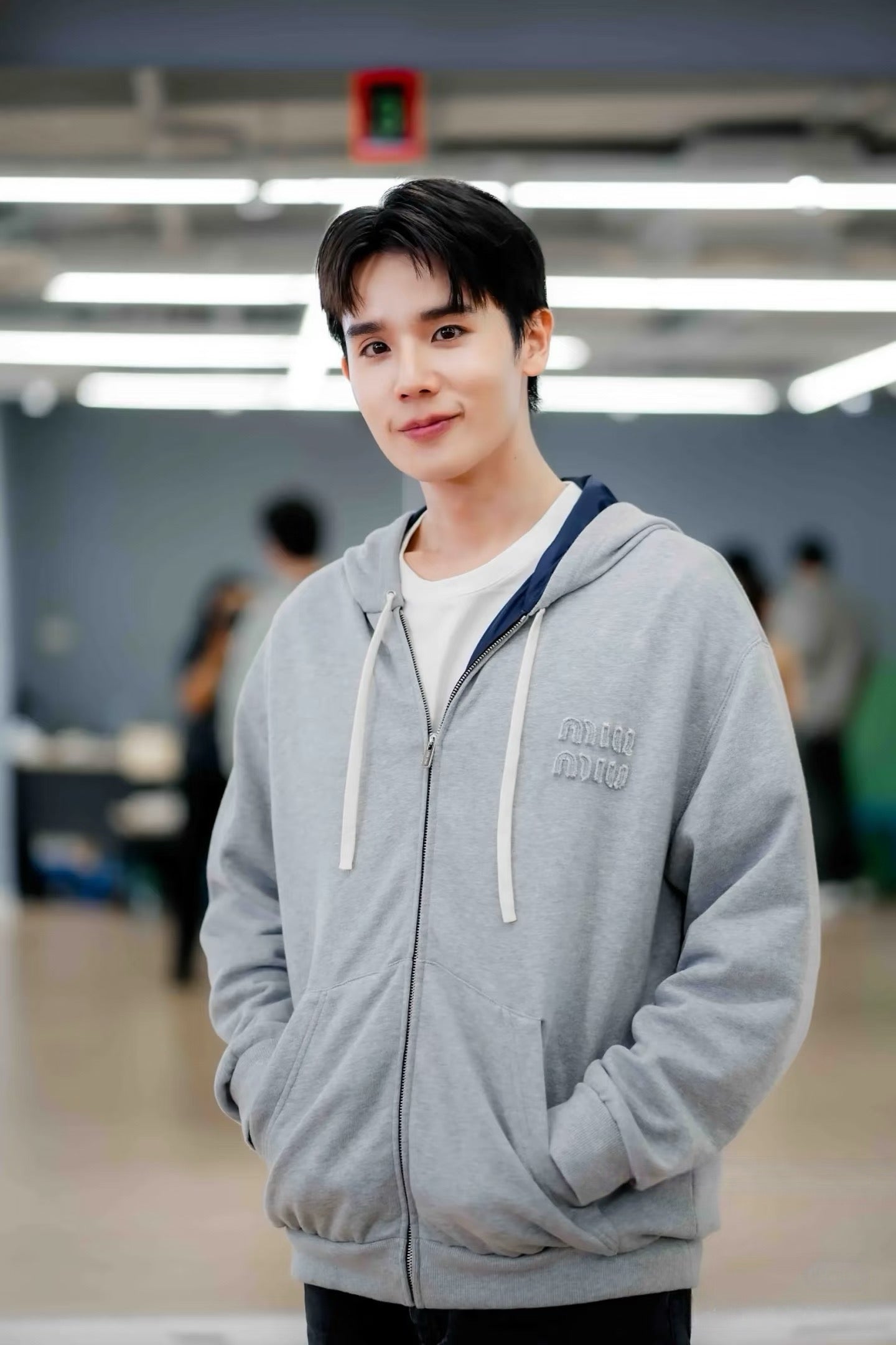 V공장 / 미우미우 후드 자켓