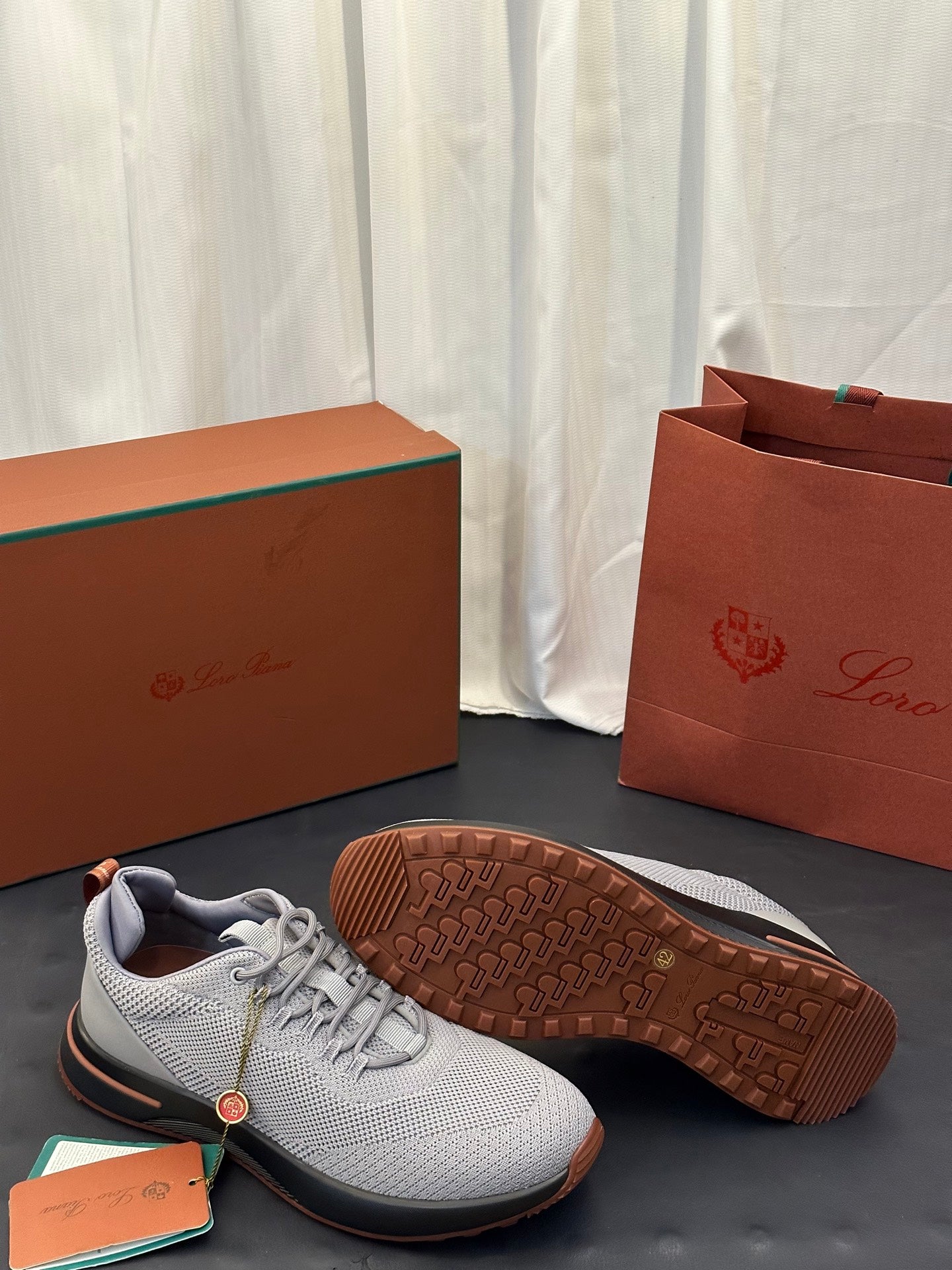 빙셀러 / 루이비통 26SS 신상 남성 방수 운동화